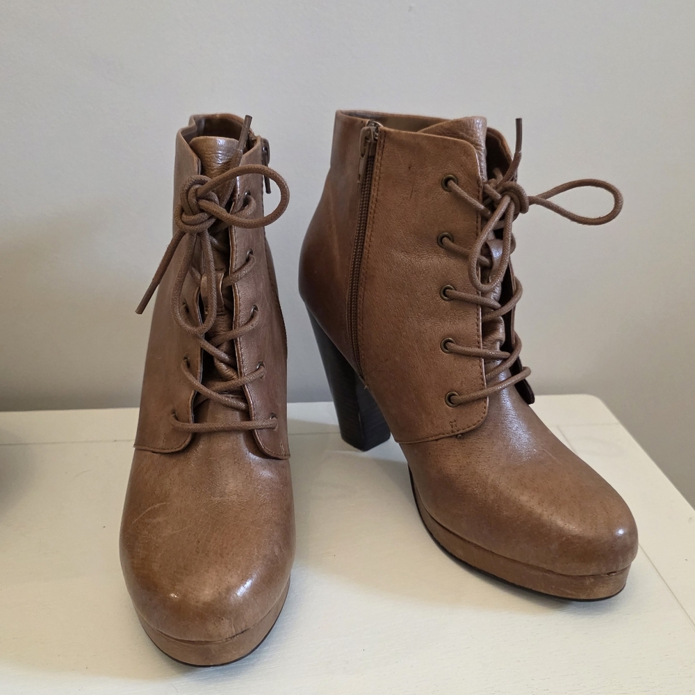 Steve Madden Cognac Leather Lace Up Heeled Ankle Boots Size 9